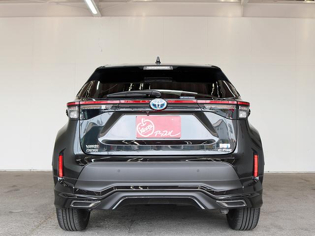 Toyota YARIS CROSS 2023