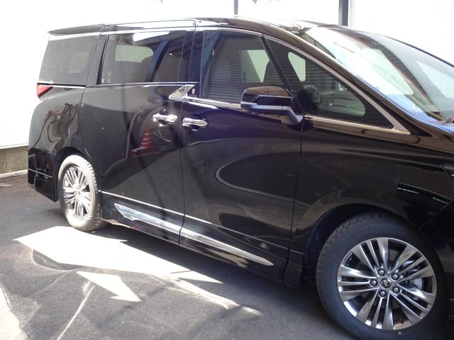 Toyota ALPHARD 2025