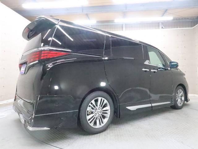 Toyota ALPHARD 2025