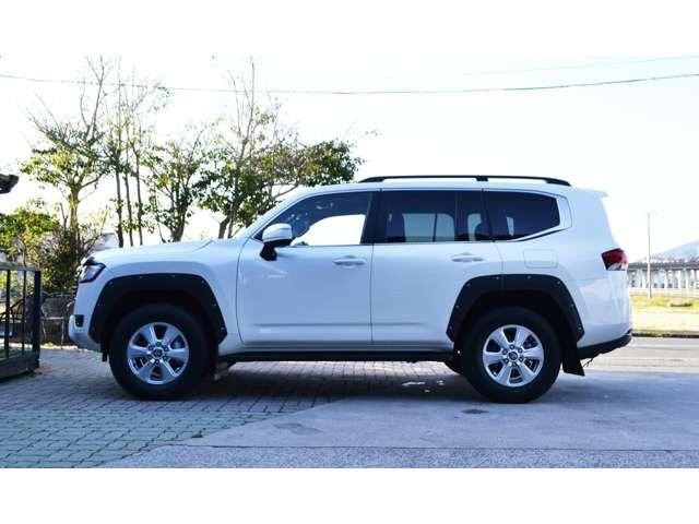 Toyota LAND CRUISER 2023