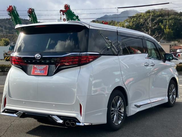 Toyota ALPHARD 2023