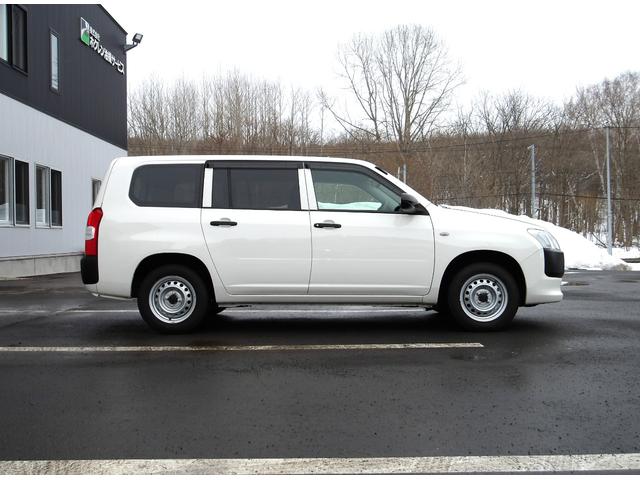 Toyota PROBOX 2023