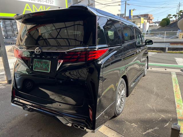 Toyota ALPHARD 2025