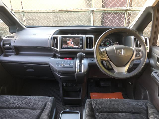 Honda STEPWAGON 2013