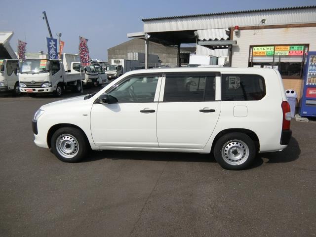 Toyota PROBOX 2023