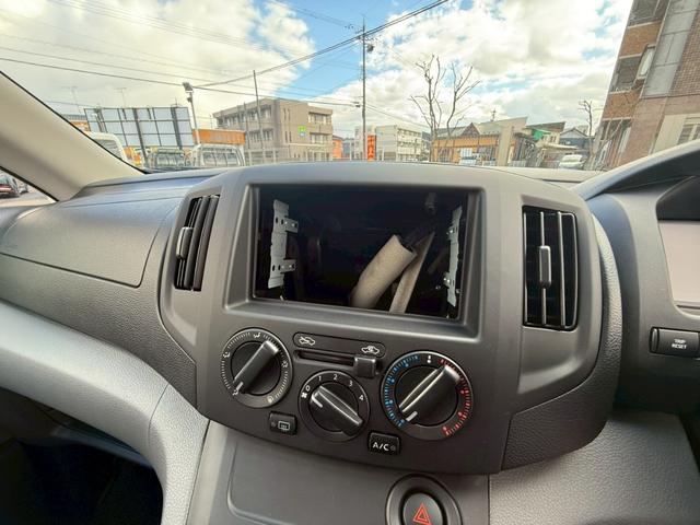 Nissan NV200 VANETTE VAN 2025