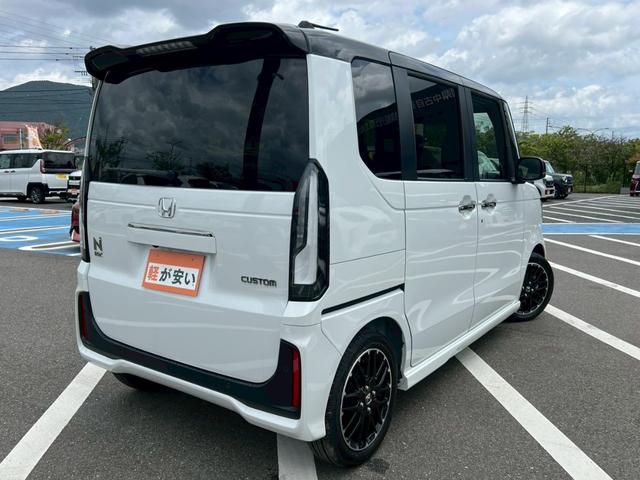 Honda N-BOX CUSTOM 2025