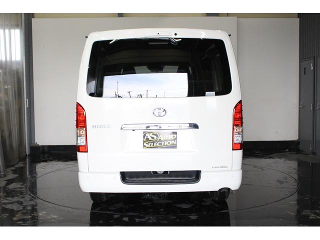 Toyota HIACE VAN 2025
