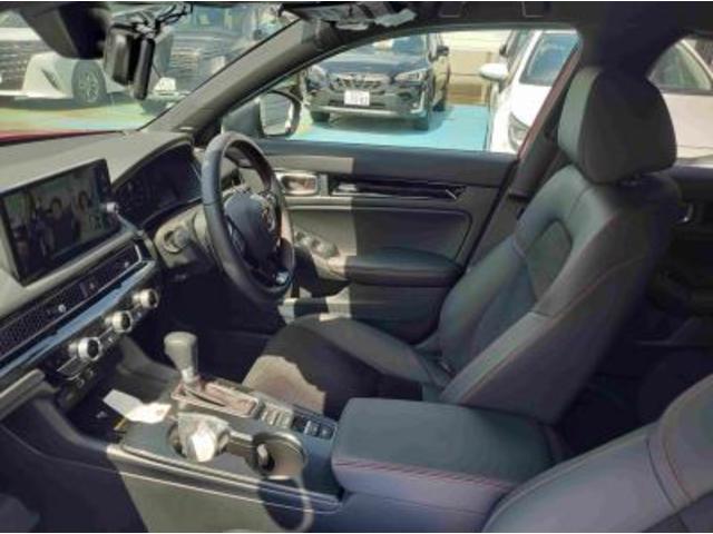 Honda CIVIC 2024