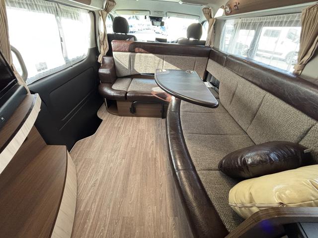 Toyota HIACE WAGON 2021