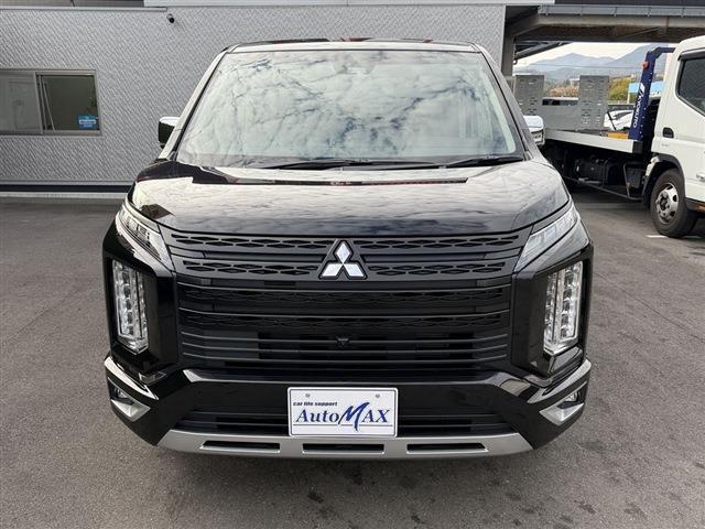 Mitsubishi DELICA D:5 2024