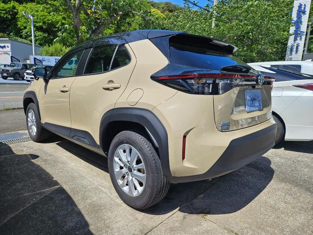 Toyota YARIS CROSS 2024