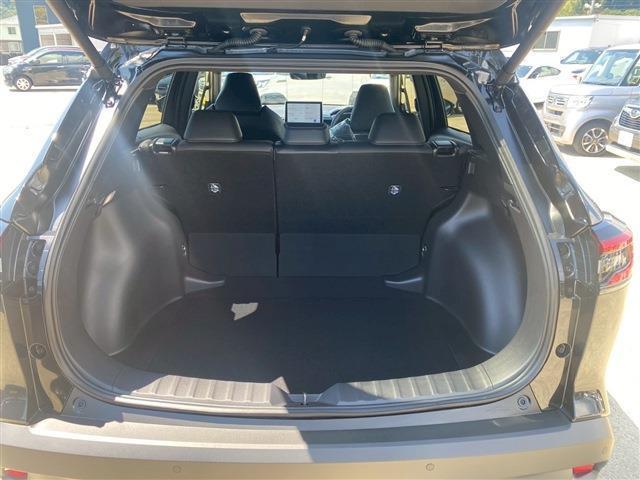 Toyota COROLLA CROSS 2025