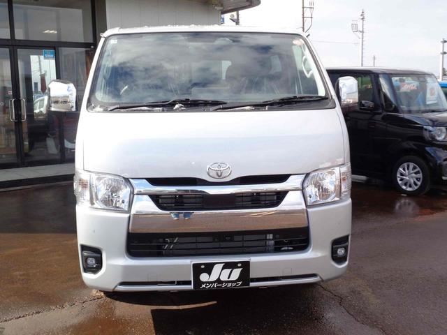 Toyota HIACE VAN 2026