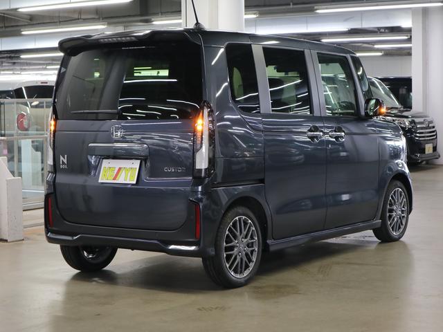 Honda N-BOX CUSTOM 2025