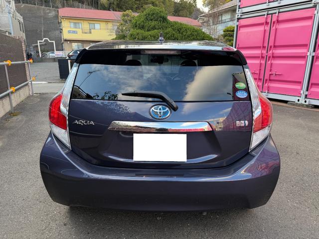 Toyota AQUA 2015