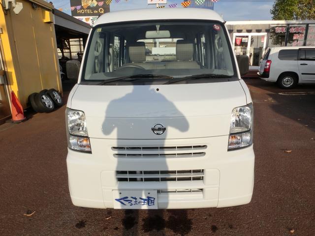 Nissan NV100 Clipper Van 2014
