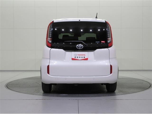 Toyota SIENTA 2022
