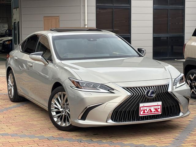 Lexus ES 2019