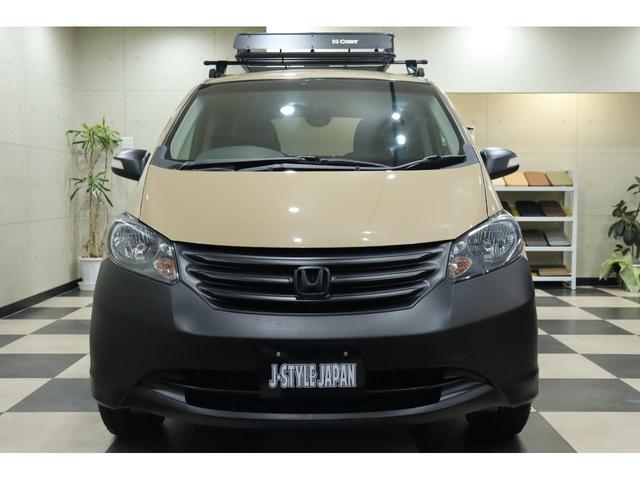 Honda FREED 2011