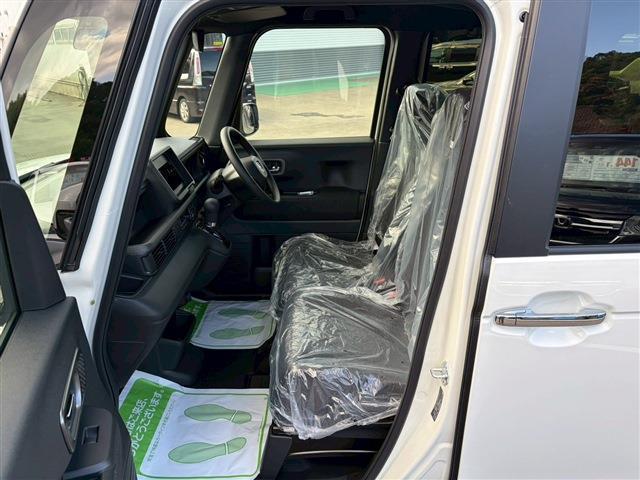 Honda N-BOX CUSTOM 2025