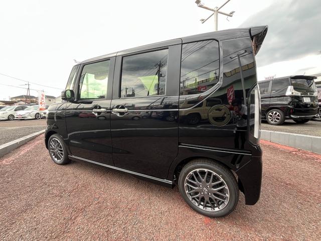 Honda N-BOX CUSTOM 2025