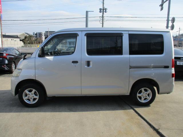 Nissan NV100 Clipper Van 2018