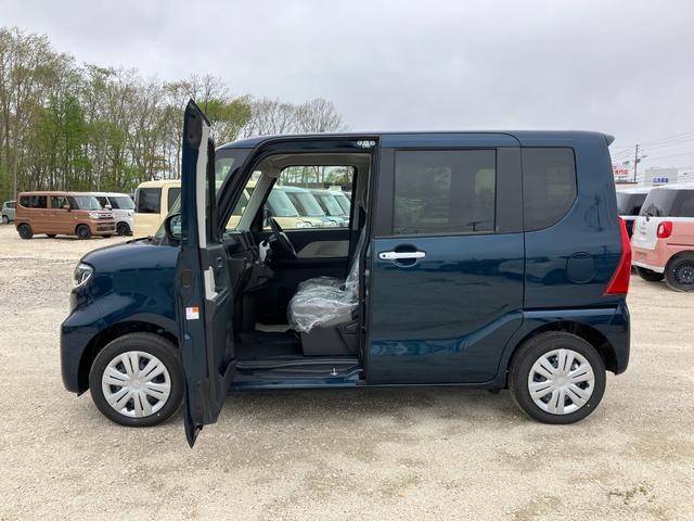 Daihatsu TANTO 2024