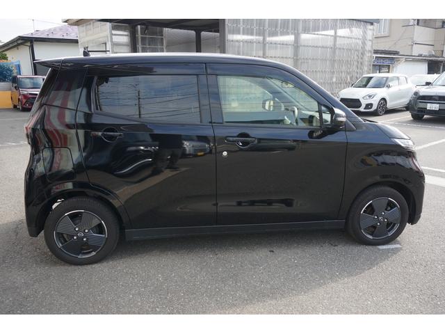 Nissan SAKURA 2022