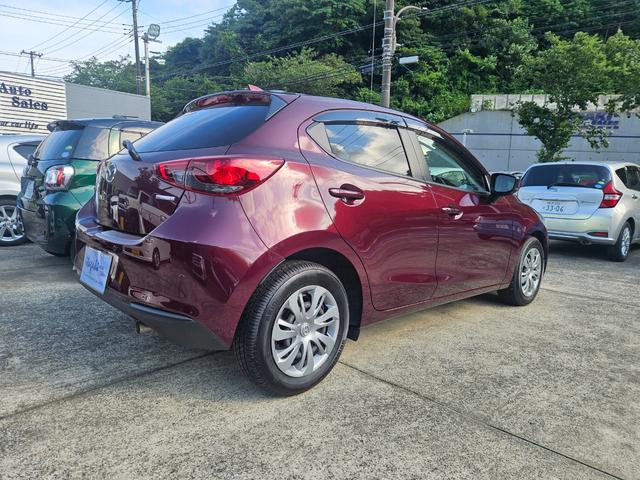 Mazda MAZDA2 2020