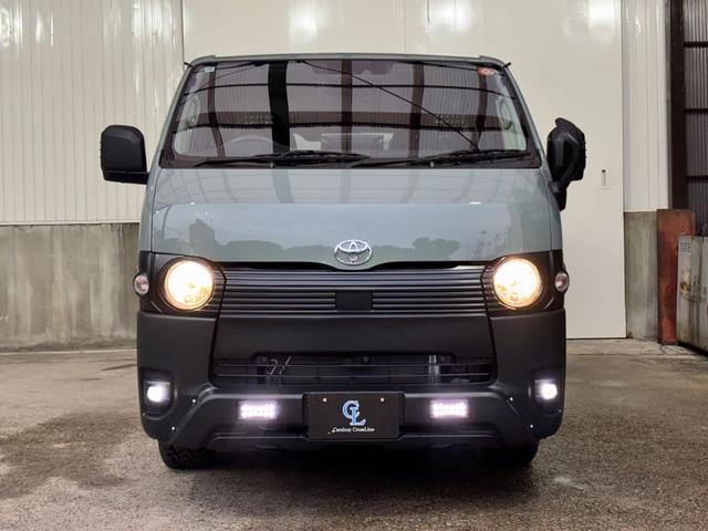 Toyota HIACE VAN 2025