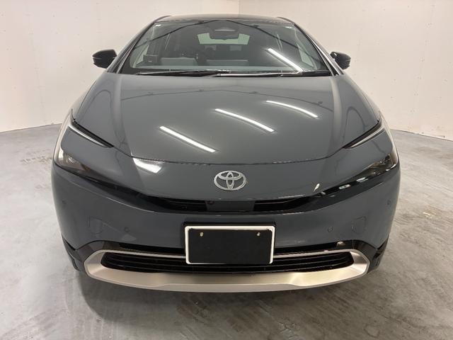 Toyota PRIUS 2023