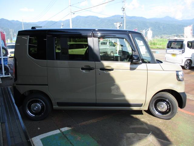Honda N-BOX JOY 2025
