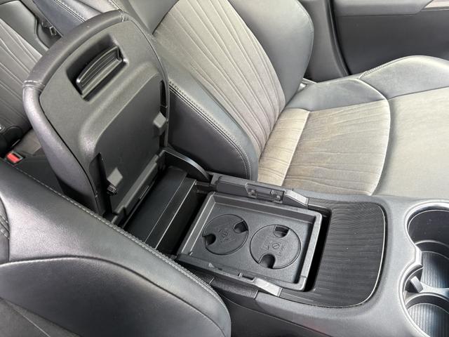 Toyota HARRIER HYBRID 2021