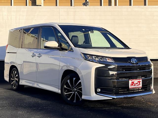 Toyota NOAH 2023