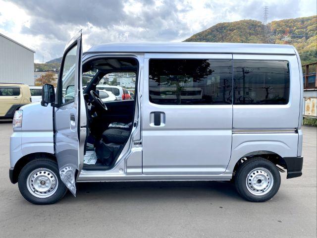Daihatsu HIJET CARGO 2025