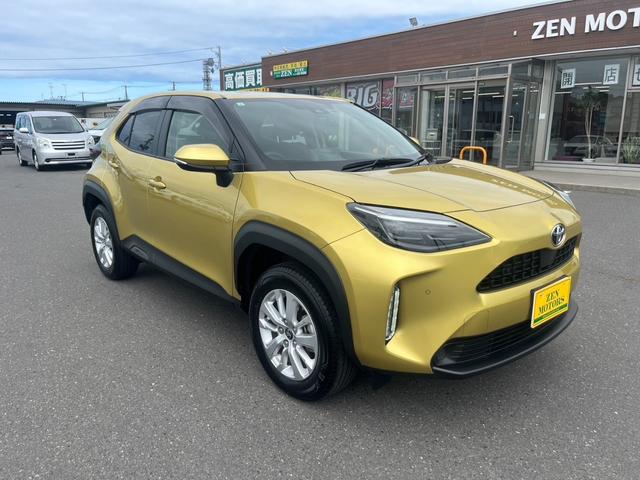 Toyota YARIS CROSS 2023