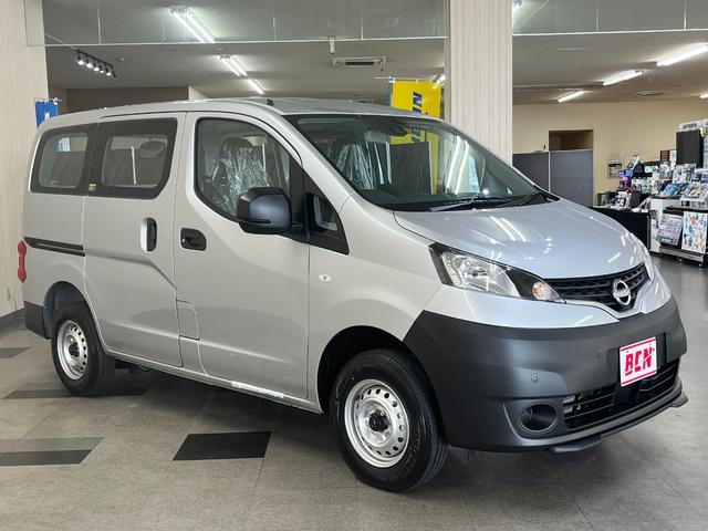Nissan NV200 VANETTE VAN 2025