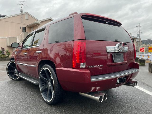 Cadillac CADILLAC ESCALADE 2010