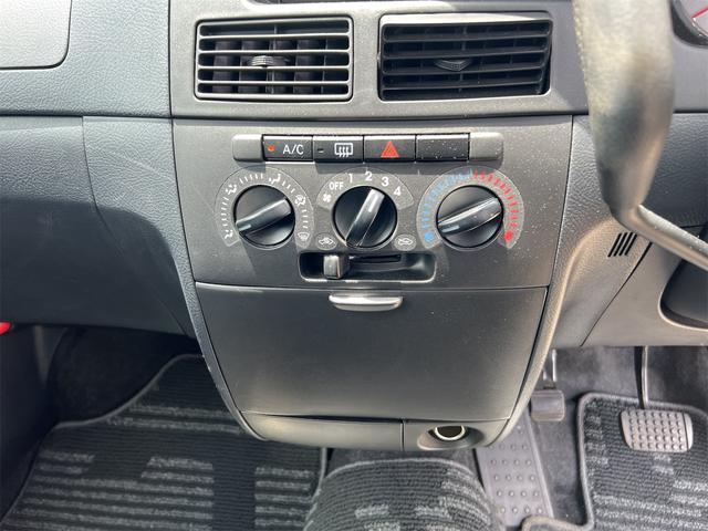 Daihatsu MOVE 2004