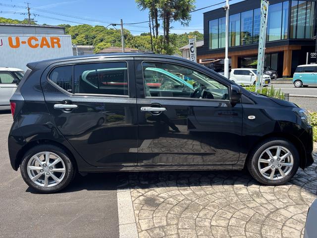 Daihatsu MIRA E:S 2025