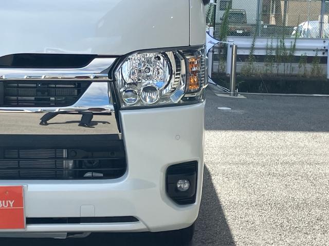 Toyota HIACE VAN 2025