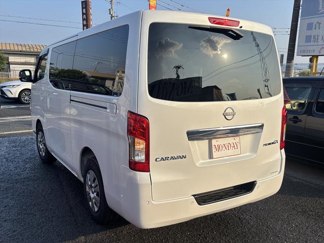 Nissan CARAVAN 2025