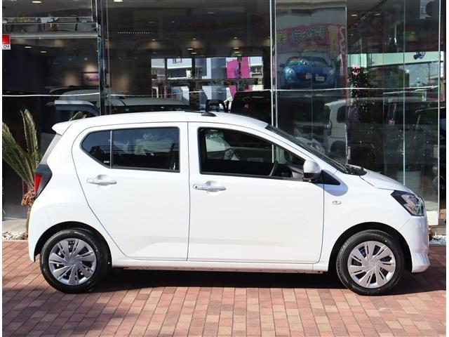 Daihatsu MIRA E:S 2026