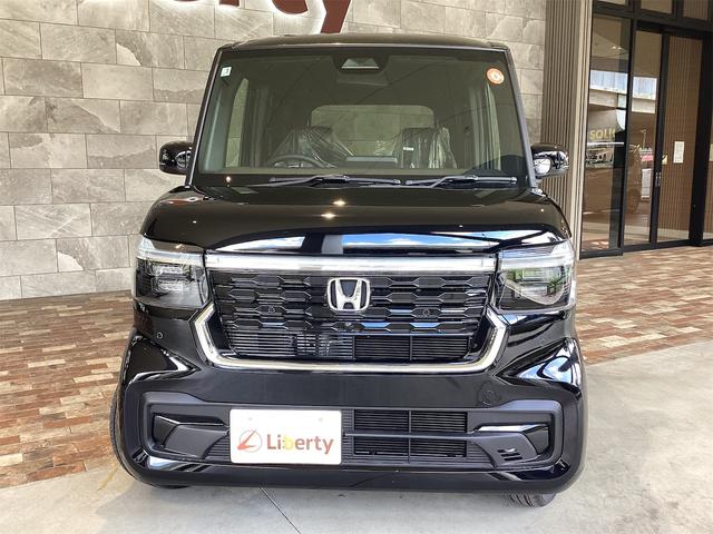 Honda N-BOX CUSTOM 2025