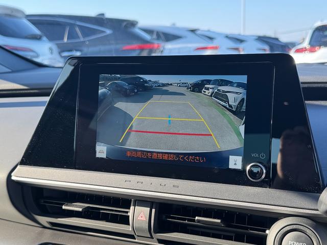 Toyota PRIUS 2024