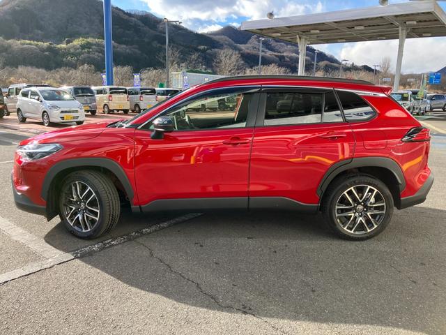 Toyota COROLLA CROSS 2025