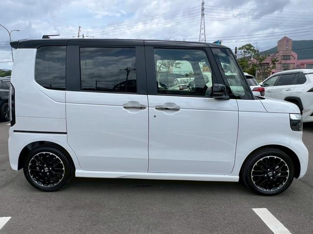 Honda N-BOX CUSTOM 2025