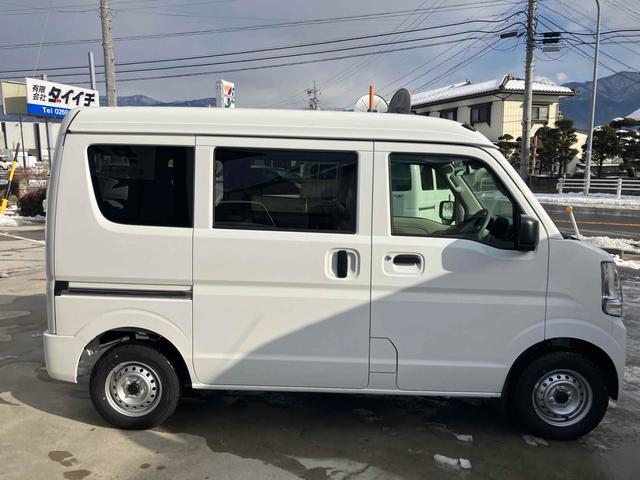 Suzuki EVERY 2024