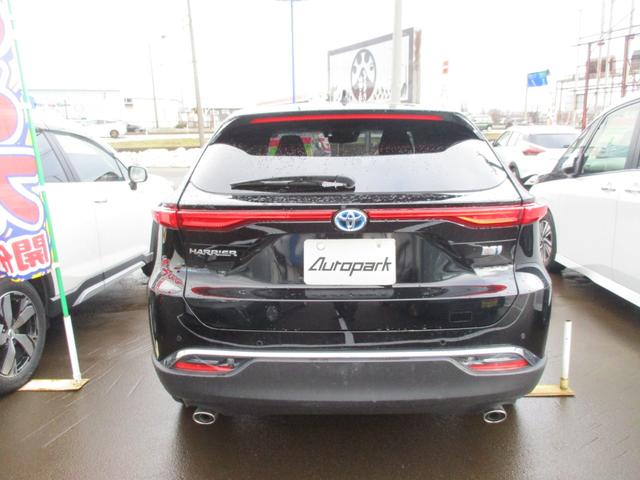Toyota HARRIER HYBRID 2025